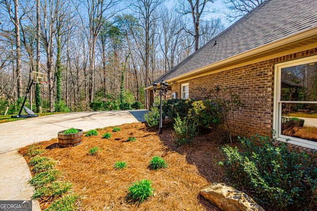 240 Christy Lane, Dahlonega, GA 30533
