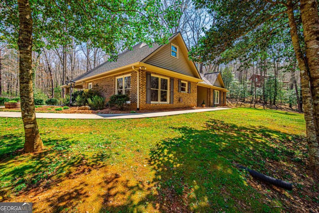 240 Christy Lane, Dahlonega, GA 30533