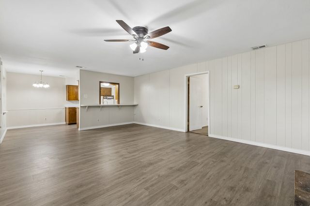 2617 Westview Drive, Mesquite, TX 75150