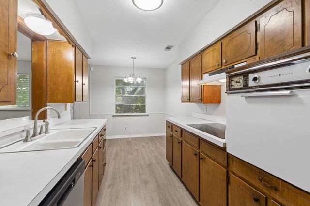 2617 Westview Drive, Mesquite, TX 75150