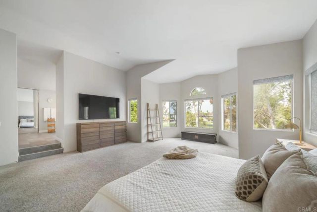 369 Justina Drive, Oceanside, CA 92057