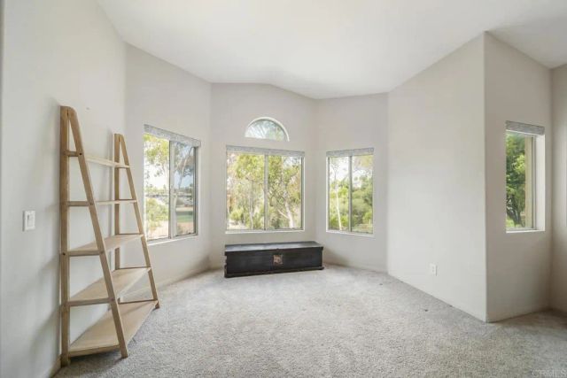 369 Justina Drive, Oceanside, CA 92057