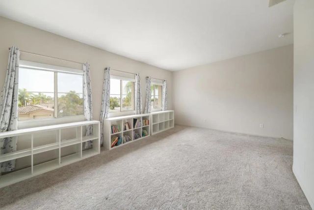 369 Justina Drive, Oceanside, CA 92057
