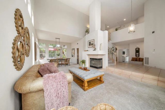 369 Justina Drive, Oceanside, CA 92057