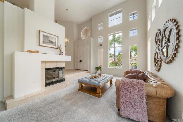 369 Justina Drive, Oceanside, CA 92057