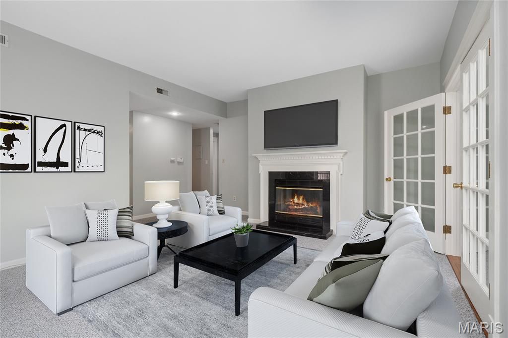 5803 Waterman Boulevard 3W, St Louis, MO 63112