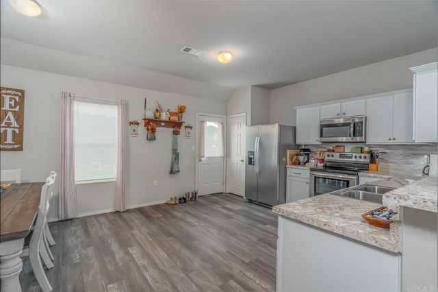 1803 Petes Place, Paragould, AR 72450