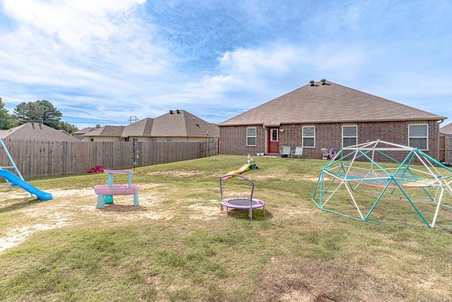 1803 Petes Place, Paragould, AR 72450