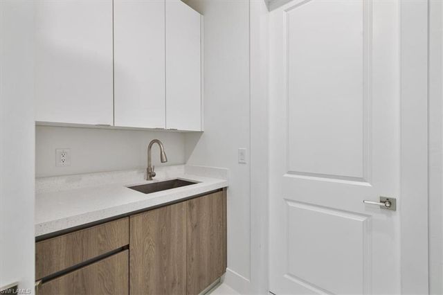 2500 NW 7th ST, Cape Coral, FL 33993