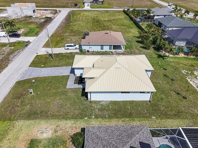 2500 NW 7th ST, Cape Coral, FL 33993
