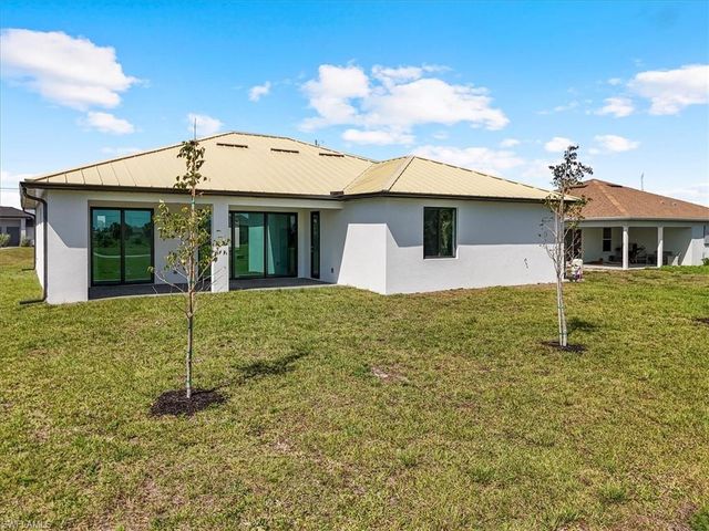 2500 NW 7th ST, Cape Coral, FL 33993