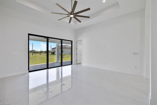 2500 NW 7th ST, Cape Coral, FL 33993