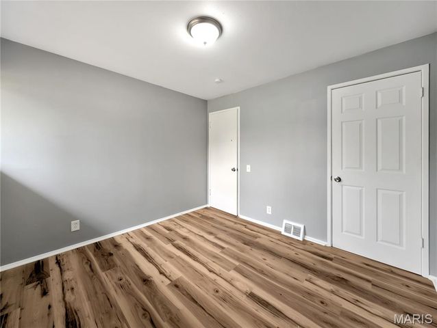 10319 Reba Drive, Dellwood, MO 63136