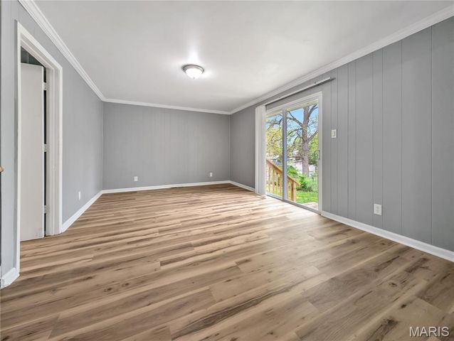 10319 Reba Drive, Dellwood, MO 63136