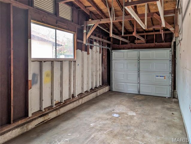 10319 Reba Drive, Dellwood, MO 63136