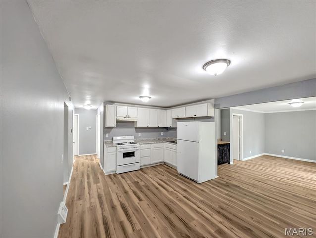 10319 Reba Drive, Dellwood, MO 63136