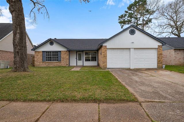 7322 Logging Trail Drive, Humble, TX 77346