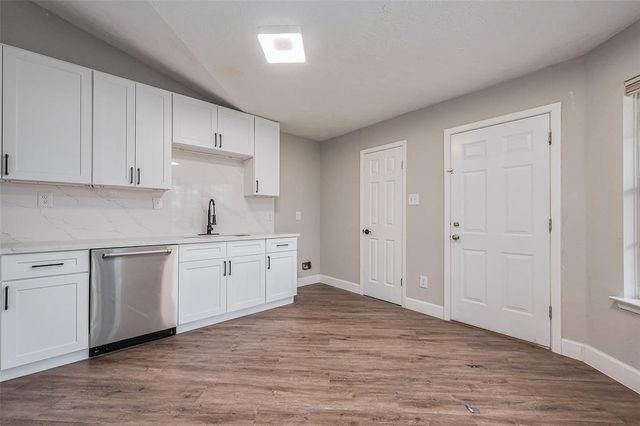 7322 Logging Trail Drive, Humble, TX 77346