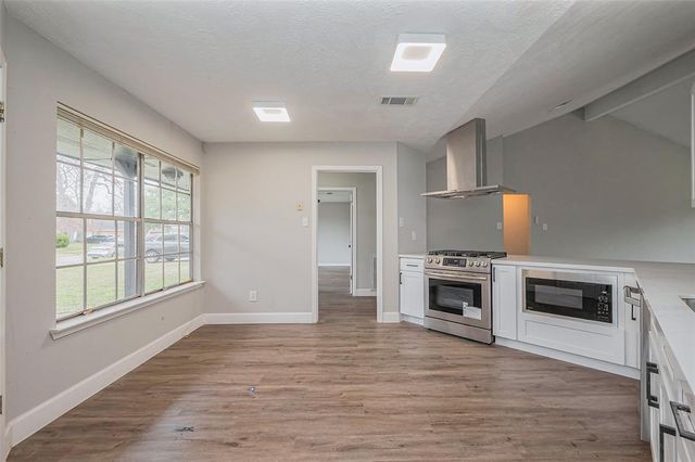 7322 Logging Trail Drive, Humble, TX 77346