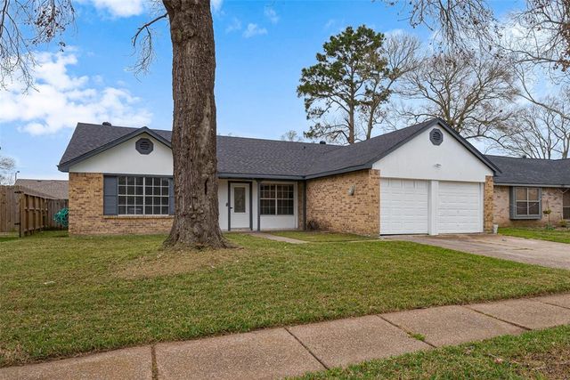 7322 Logging Trail Drive, Humble, TX 77346