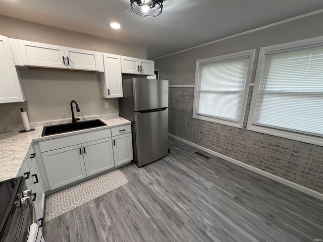 312 Greenleaf Drive, Evansville, IN 47710