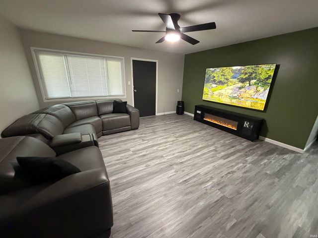 312 Greenleaf Drive, Evansville, IN 47710