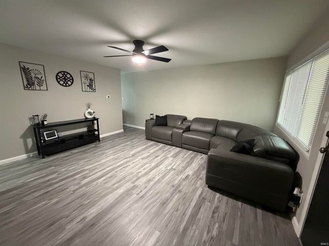 312 Greenleaf Drive, Evansville, IN 47710