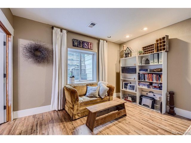 1949 Kaplan Dr, Windsor, CO 80550