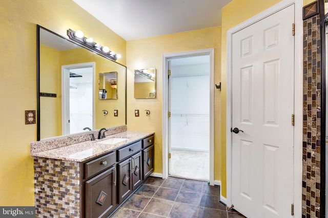 822 WELLESLEY CT, Hampstead, MD 21074