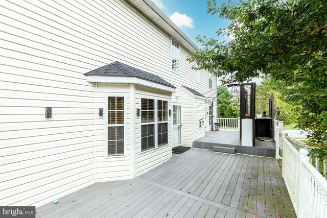 822 WELLESLEY CT, Hampstead, MD 21074