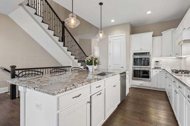 3065 Wild Flower Trail, Medina, MN 55340