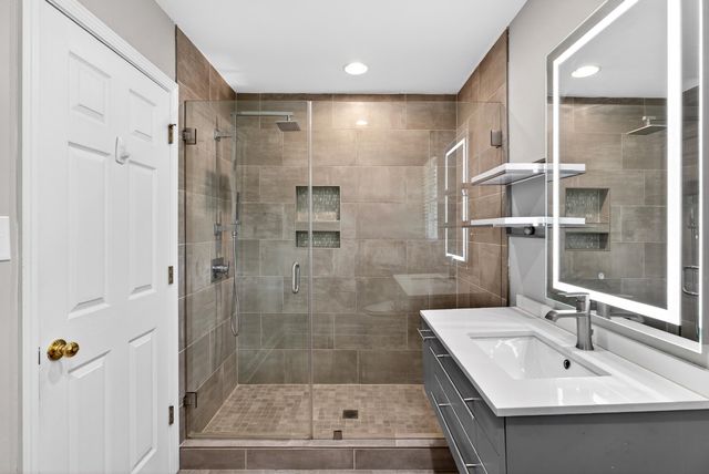 890 Acorn Ridge Place, Spartanburg, SC 29301
