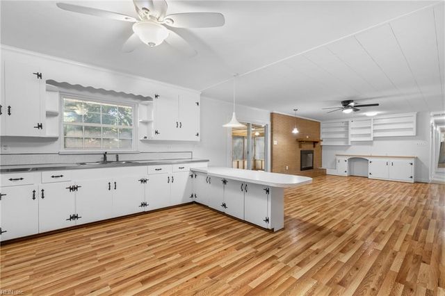 3315 Camellia DR, Portsmouth, VA 23703
