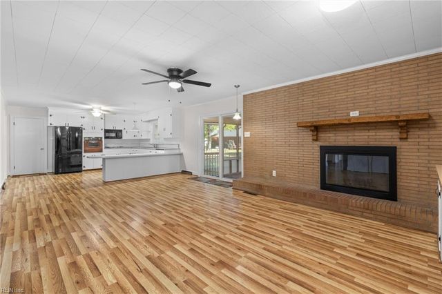 3315 Camellia DR, Portsmouth, VA 23703