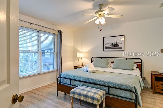 19 Lemoyne Ave Apt 14, Hilton Head Island, SC 29928