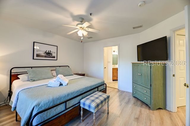 19 Lemoyne Ave Apt 14, Hilton Head Island, SC 29928