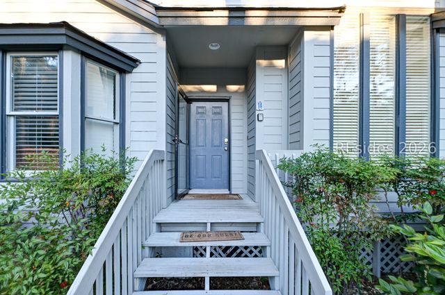 19 Lemoyne Ave Apt 14, Hilton Head Island, SC 29928