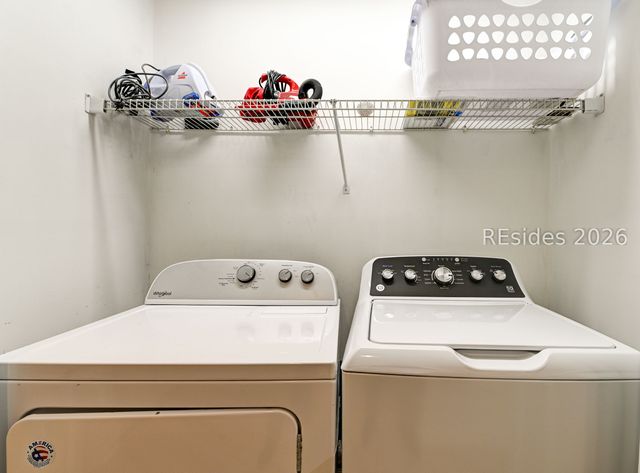 19 Lemoyne Ave Apt 14, Hilton Head Island, SC 29928