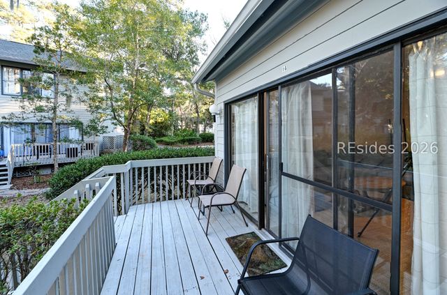 19 Lemoyne Ave Apt 14, Hilton Head Island, SC 29928