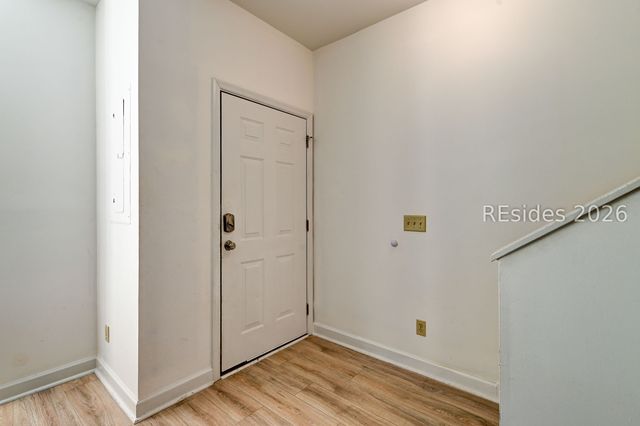 19 Lemoyne Ave Apt 14, Hilton Head Island, SC 29928