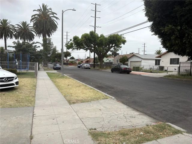 922 E 97th, Los Angeles, CA 90002