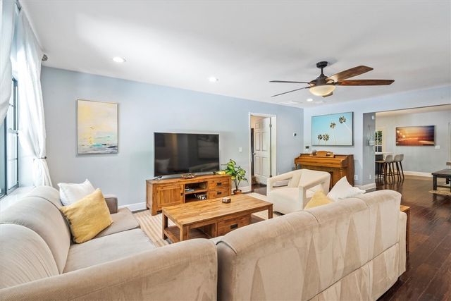 1960 W Pebble Path, Vero Beach, FL 32963