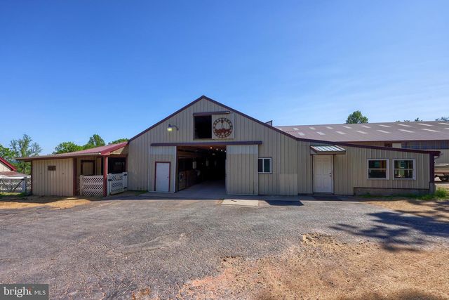 310 MAIL ROUTE, Sinking Spring, PA 19608