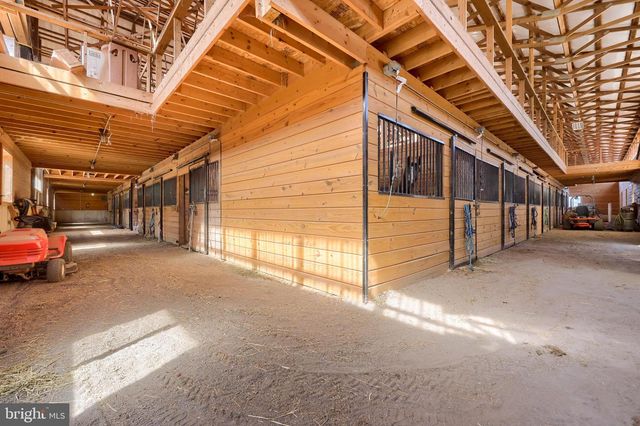 310 MAIL ROUTE, Sinking Spring, PA 19608