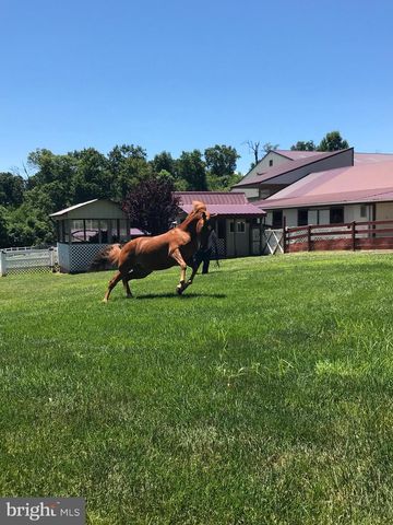 310 MAIL ROUTE, Sinking Spring, PA 19608