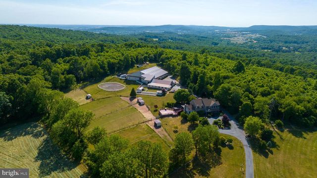 310 MAIL ROUTE, Sinking Spring, PA 19608