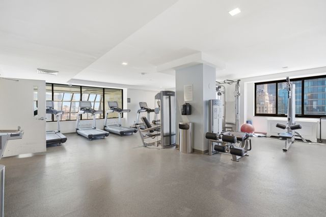 200 Rector Pl Apt 7C, New York City, NY 10280