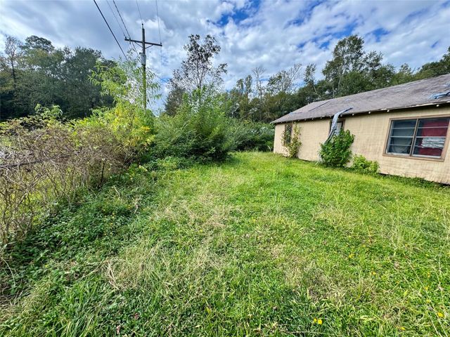 1695 Terry Road, Vidor, TX 77662