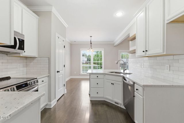 85 Glen Oaks Drive, Youngsville, NC 27596