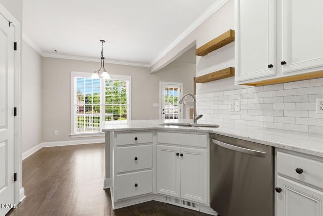 85 Glen Oaks Drive, Youngsville, NC 27596